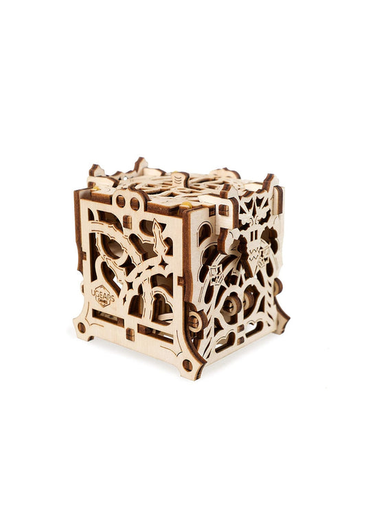 UGEARS Dice Keeper